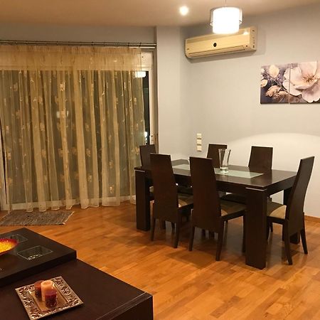Τεσσαρι Στον Ναυτικο Ομιλο Χiου Apartment Chios Town Exterior foto